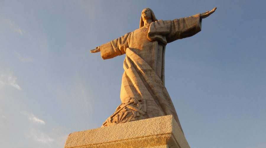 Christ the King Statue, in Garajau