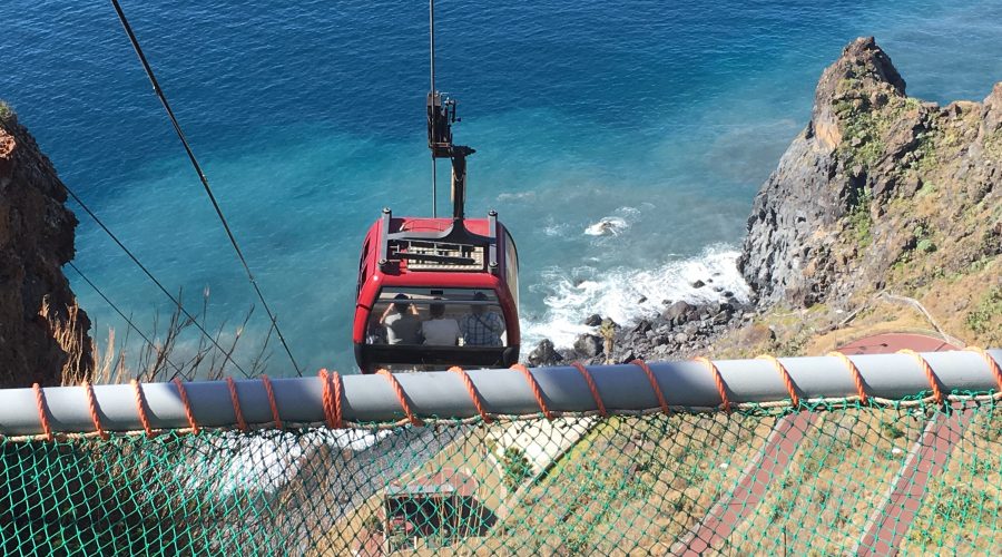 Cable Car going down to Garajau Beach